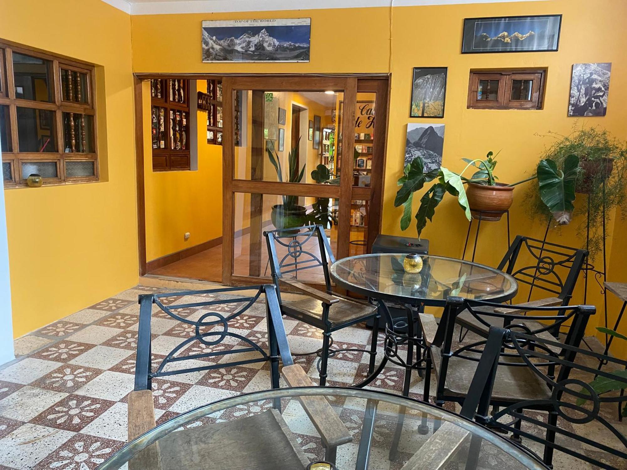 Hotel La Casa De Zarela à Huaraz  Extérieur photo
